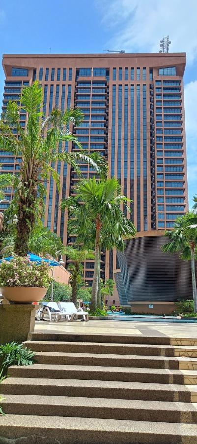 Plaza Apartment At Berjaya Times Square Kl Kuala Lumpur Extérieur photo